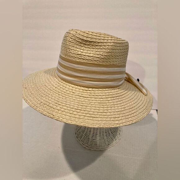 NWT Women’s Cream/White 100% Paper Wide-Brim Sun Hat by Collection 18 w/ Bow - Picture 1 of 7